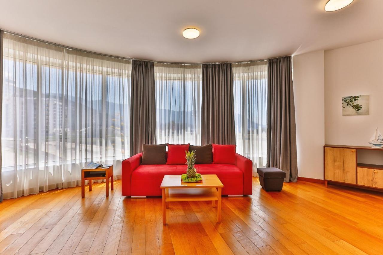 Montesun Apartments Будва Екстериор снимка