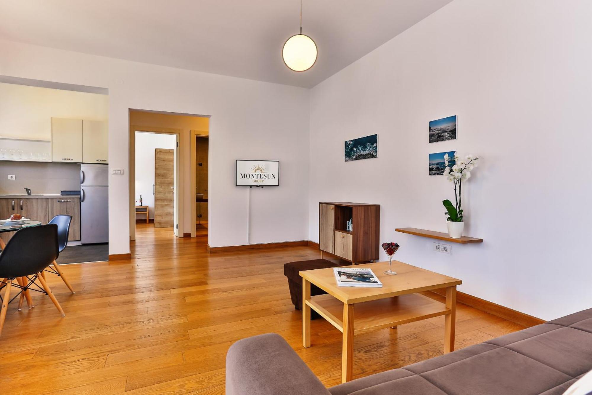 Montesun Apartments Будва Стая снимка