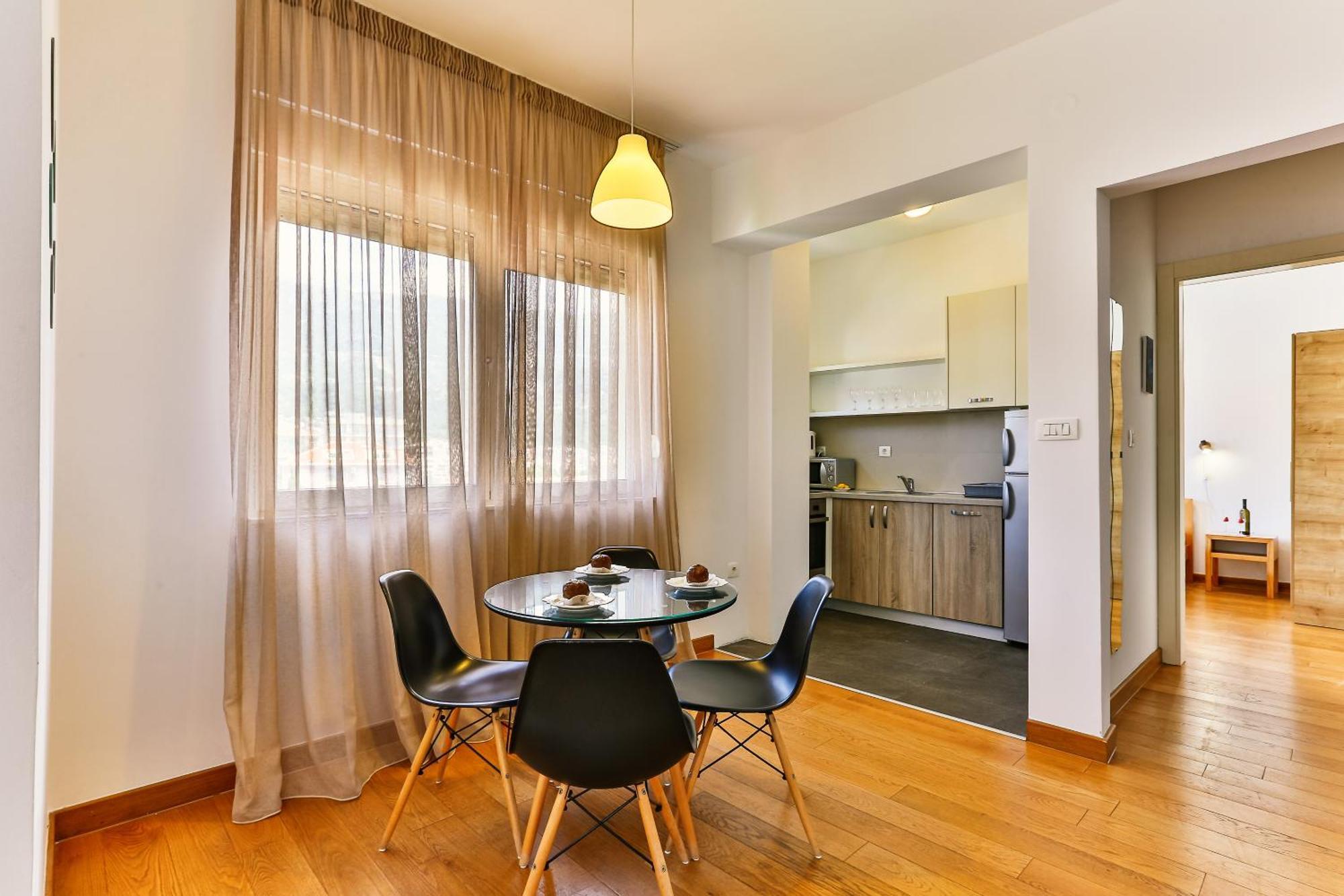 Montesun Apartments Будва Стая снимка