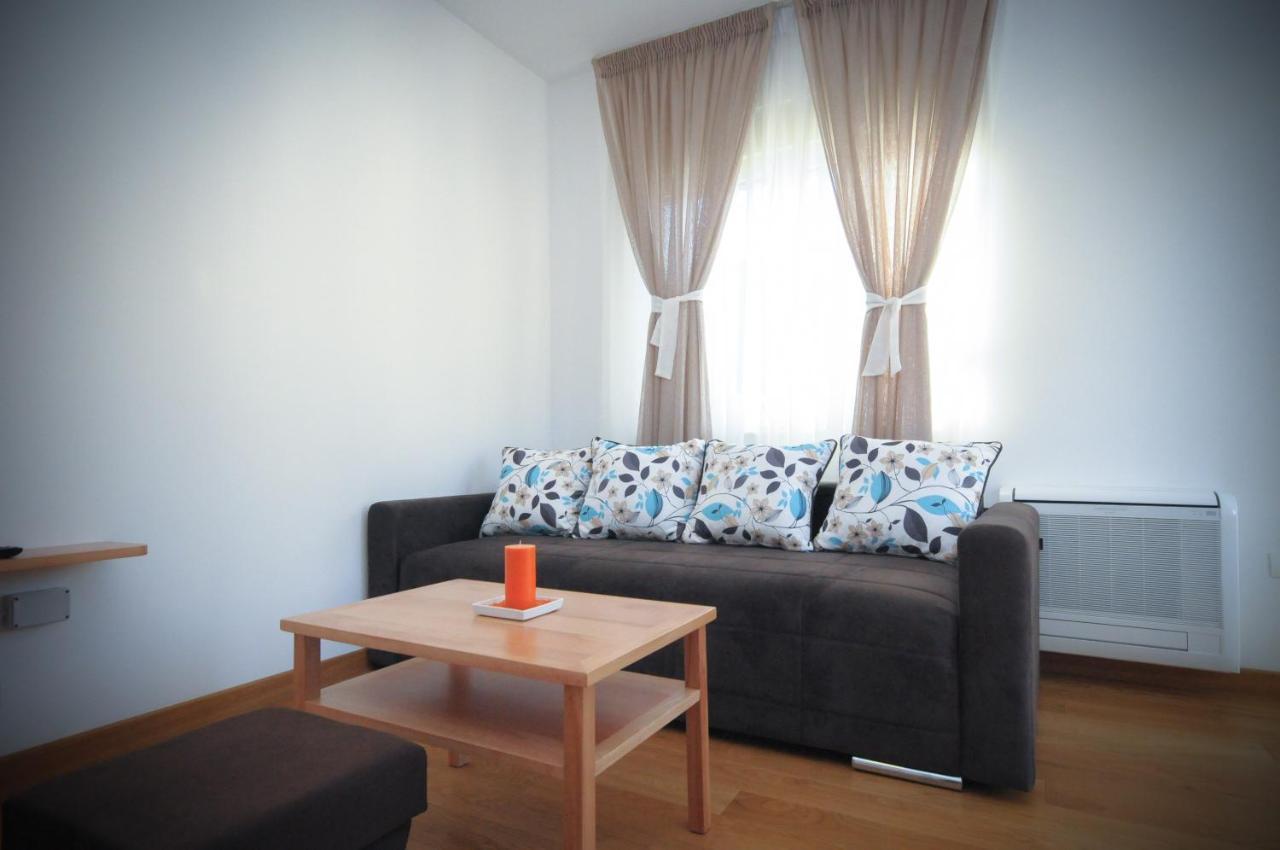Montesun Apartments Будва Екстериор снимка