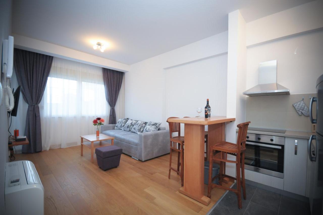 Montesun Apartments Будва Екстериор снимка