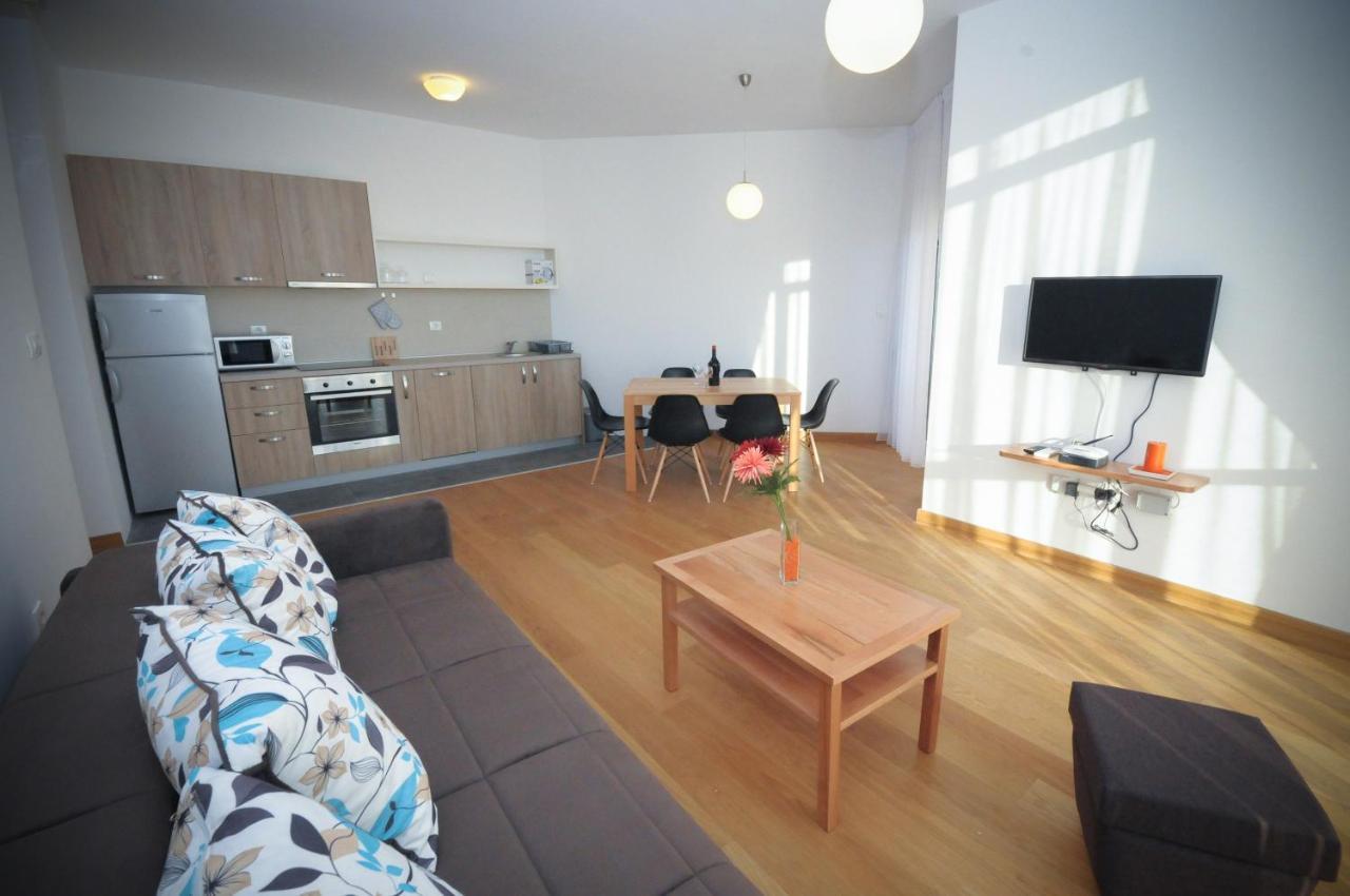 Montesun Apartments Будва Екстериор снимка